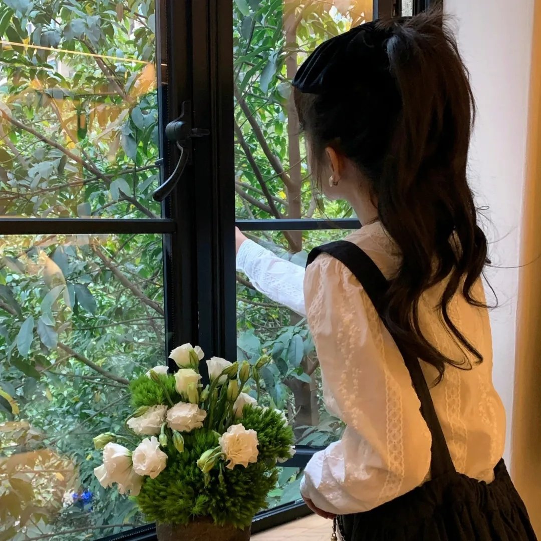 天真派:红楼梦之桃花诗社